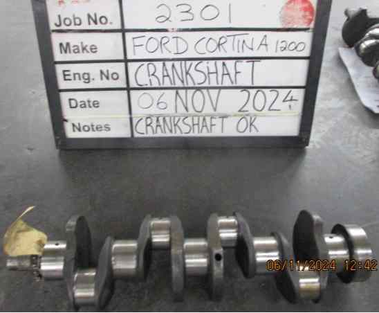 Ford 105E Cortina 1200 Crank Mains 010 , B/Ends 030 Stock Code 2301