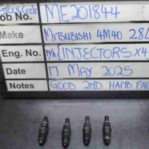 Mitsubishi 4M40 Injectors Set Stock Code ME201844